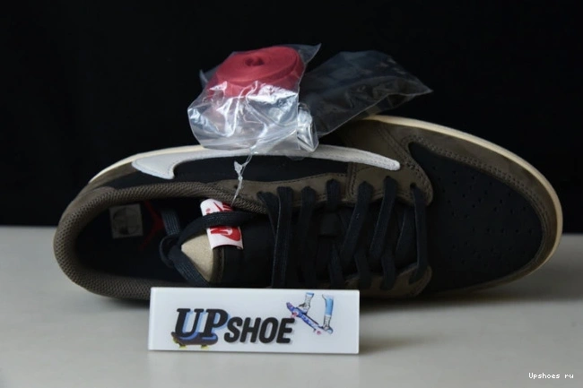 1 SP OG Mocha Low Retro Jordan Travis Scott 0330